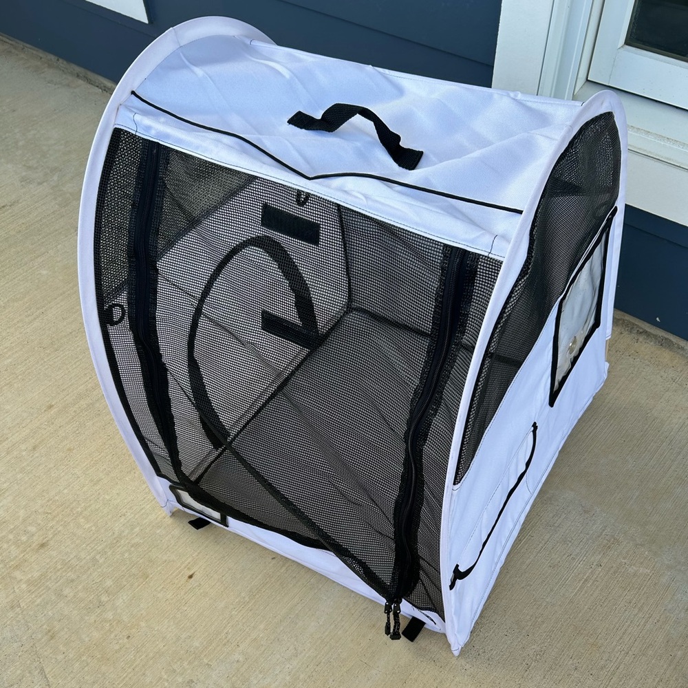 Sturdi Pop-Up Kennel - Show Shelter (Medium) / Single